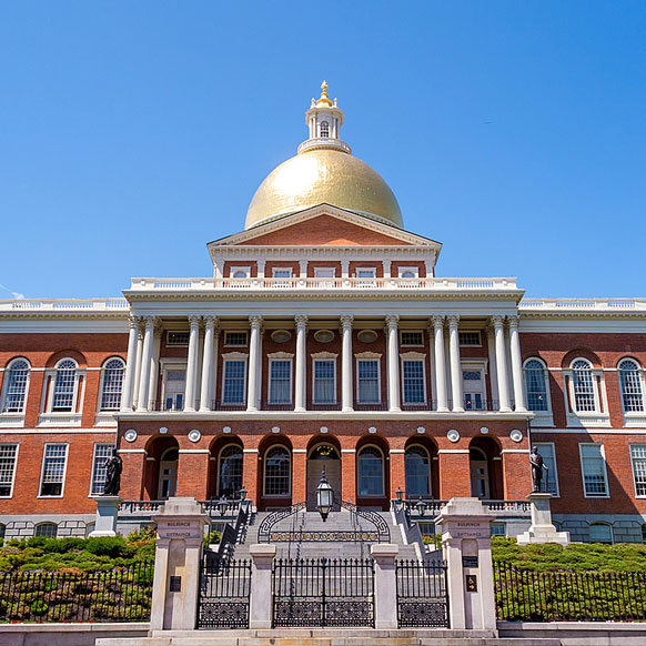 Massachusetts state house building